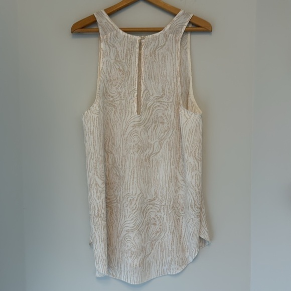 Wilfred Textured Cream Tank Top Camisole Medium - Picture 4 of 6